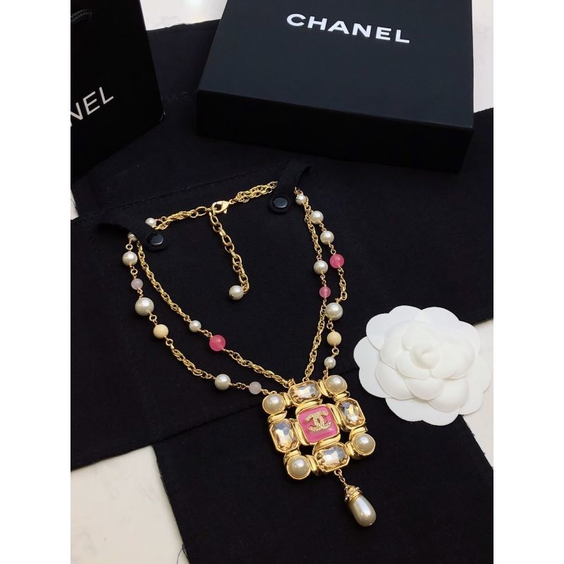Ch*el brooches